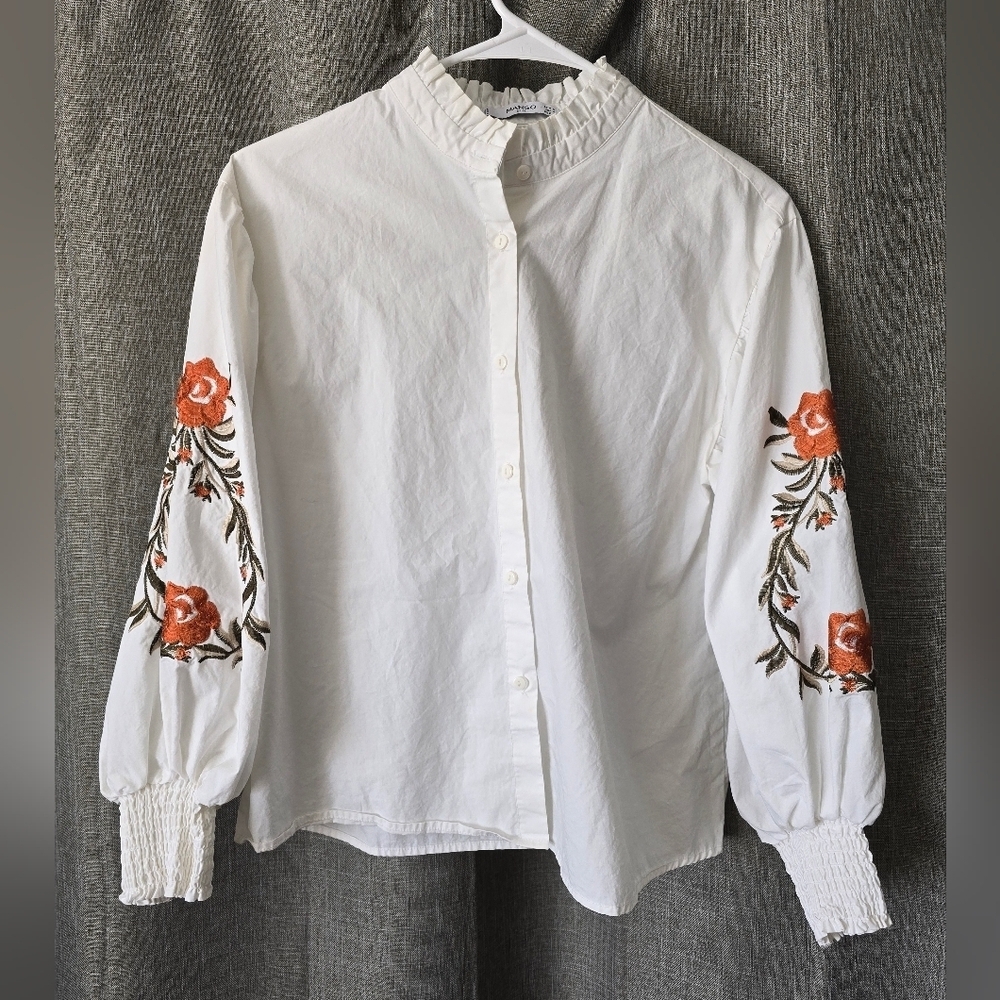 MNG Mango White Embroidered High Neck Puffer Sleeve Button Up Blouse Size 4 - Picture 1 of 5